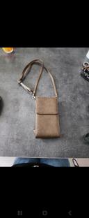 Petit sac en bandoulière marron cuir