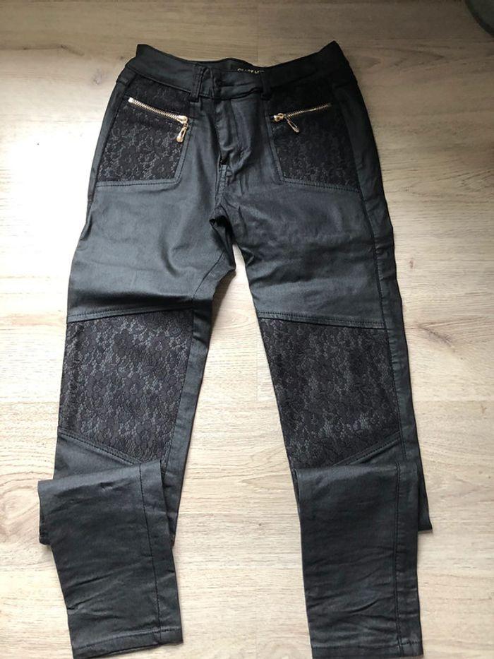 Pantalon effet cuir - photo numéro 1