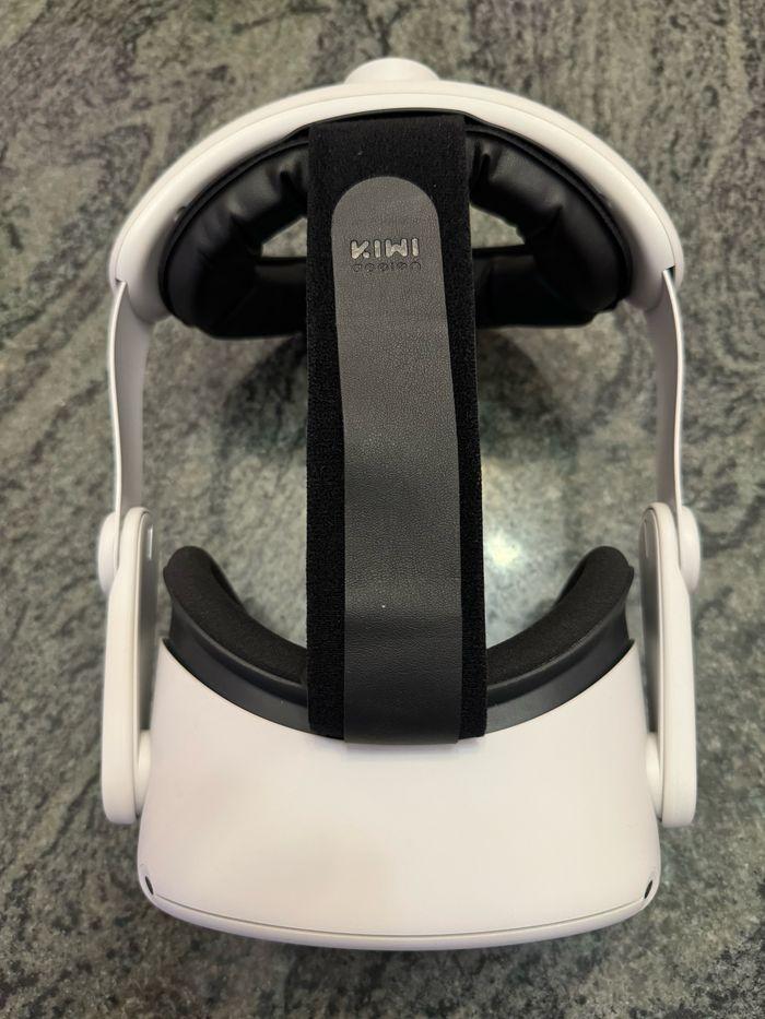 Casque VR - Metaquest 2 - État NEUF !! - photo numéro 2