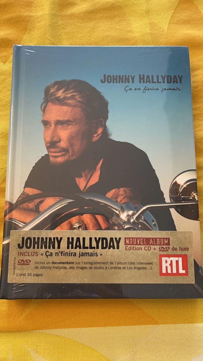 Coffret johnny Hallyday - photo numéro 1