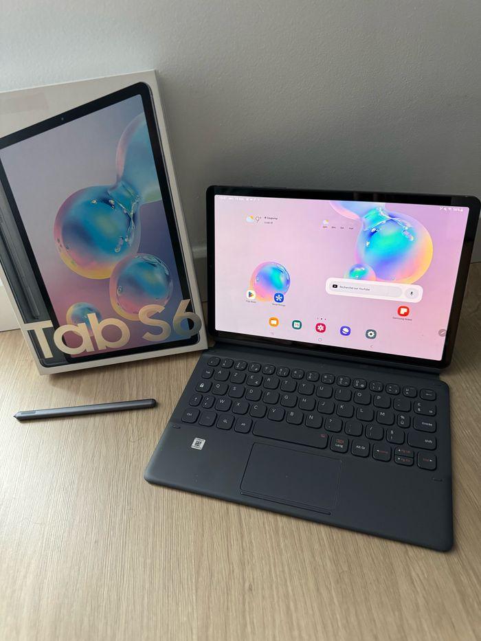 Samsung Galaxy Tab S6 - 128 Go, 6 Go RAM + Clavier Cover officiel et S Pen inclus - photo numéro 1