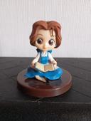 Figurine Belle en villageoise Disney