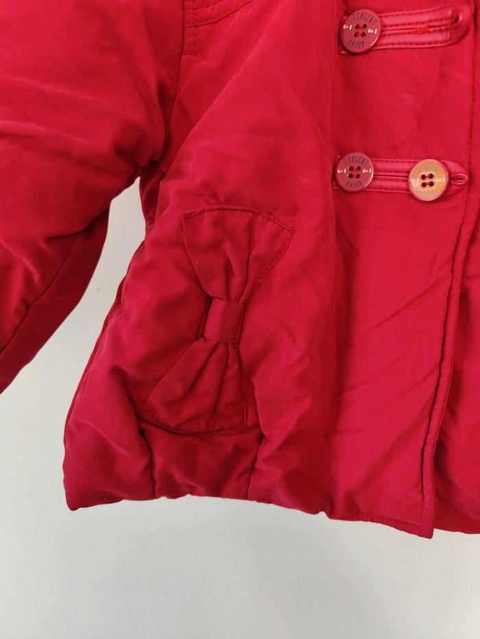 Joli manteau Sergent Major rouge 24 mois - photo numéro 3