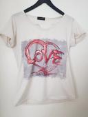 T shirt love