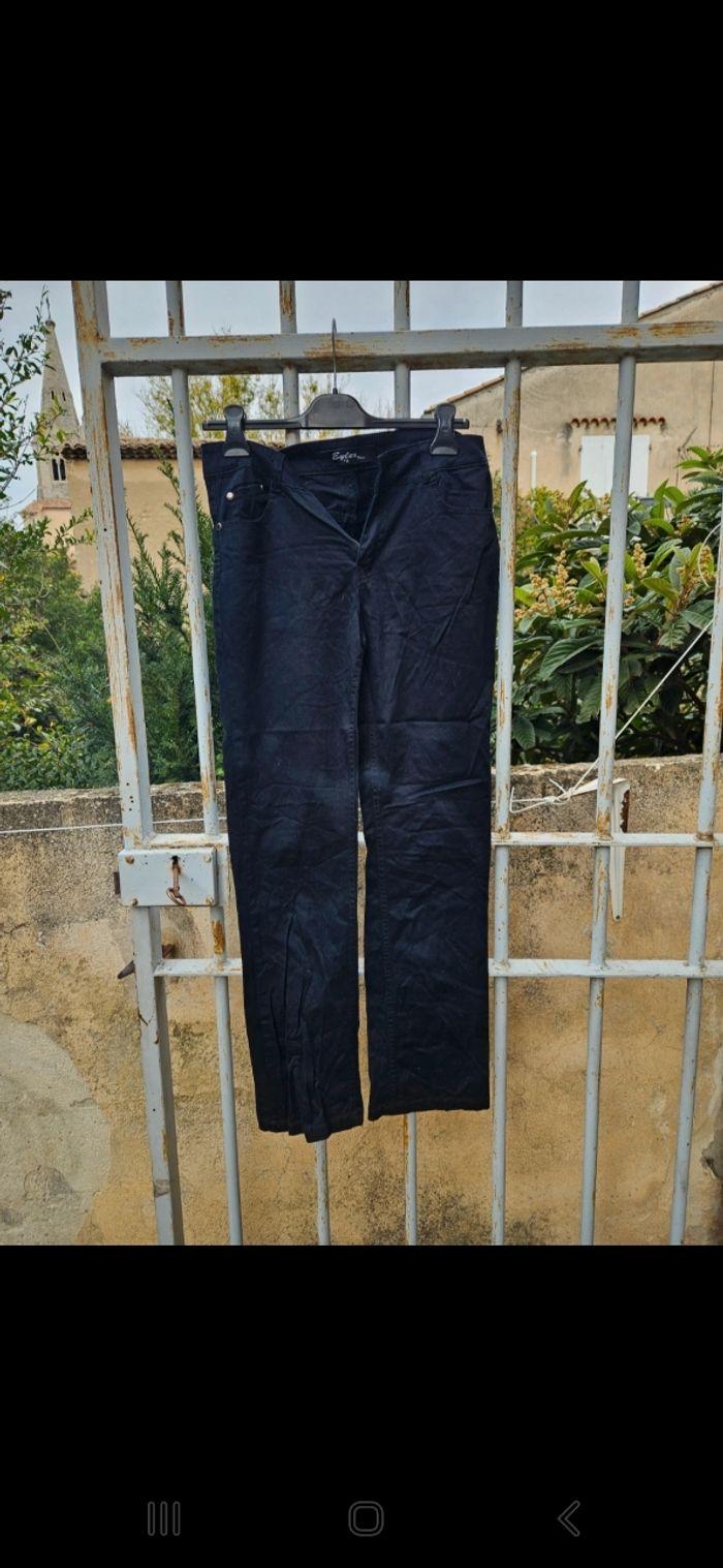 Pantalon - photo numéro 1