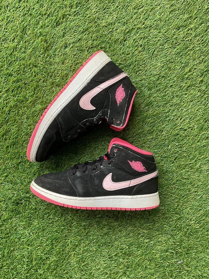 Jordan 1 mid black digital pink size 36 - photo numéro 2