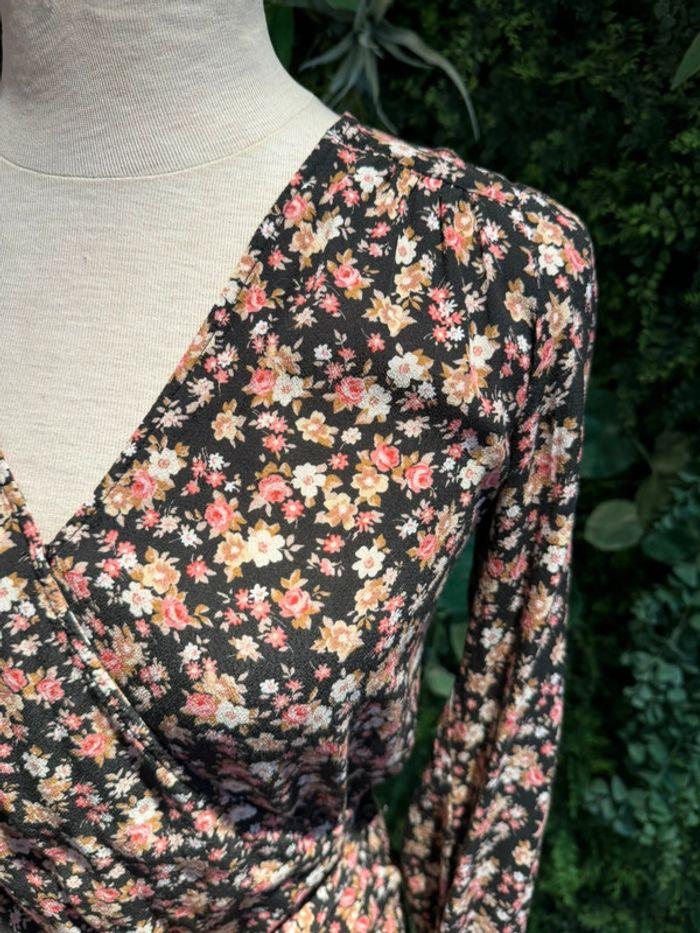 Blouse Sézane fleurie cache coeur Taille 36 - photo numéro 6