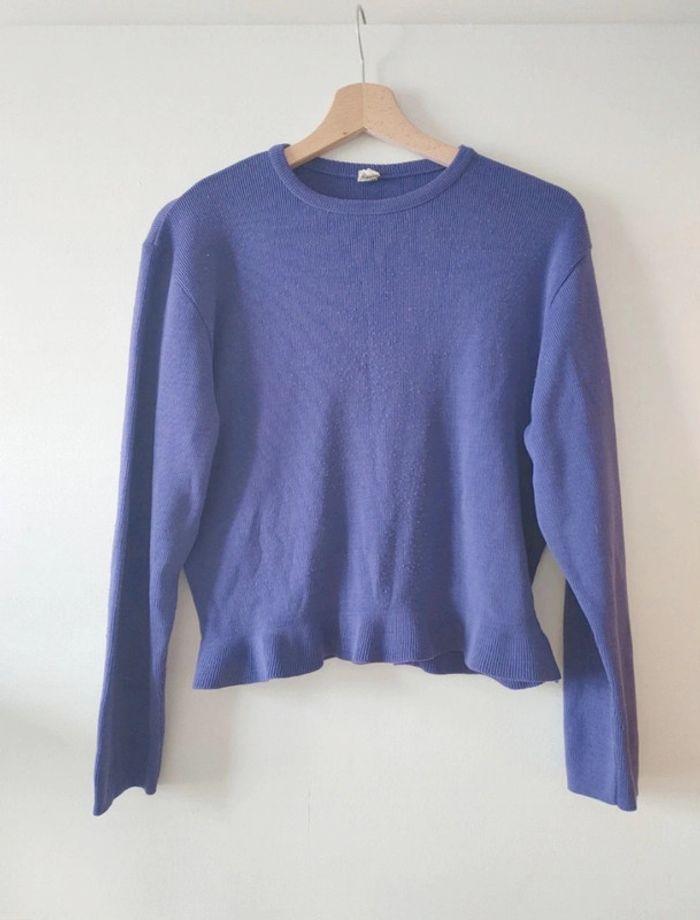 Joli pull violet (taille M) - photo numéro 1