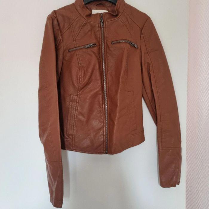 Veste en simili cuir marron - photo numéro 1