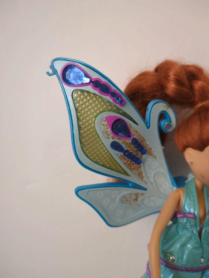 Poupée Winx Club Mattel Bloom Sing and N Sparkle - photo numéro 4