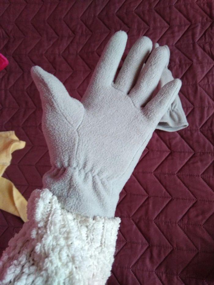 Paire de gants tout doux - photo numéro 2