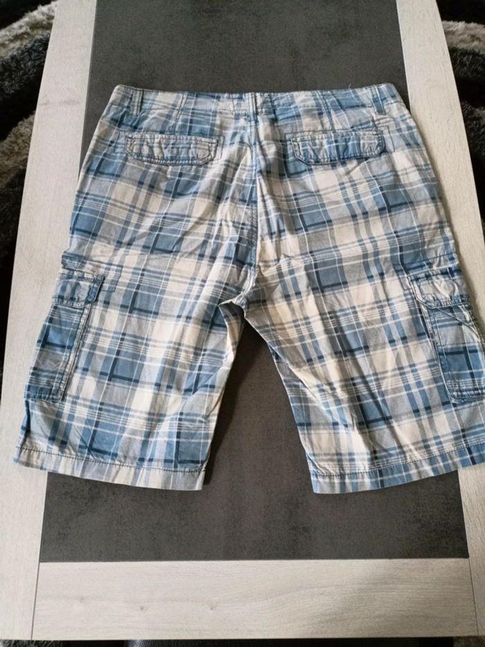 Vend short bermuda homme taille 38-40 cutting edge. - photo numéro 2