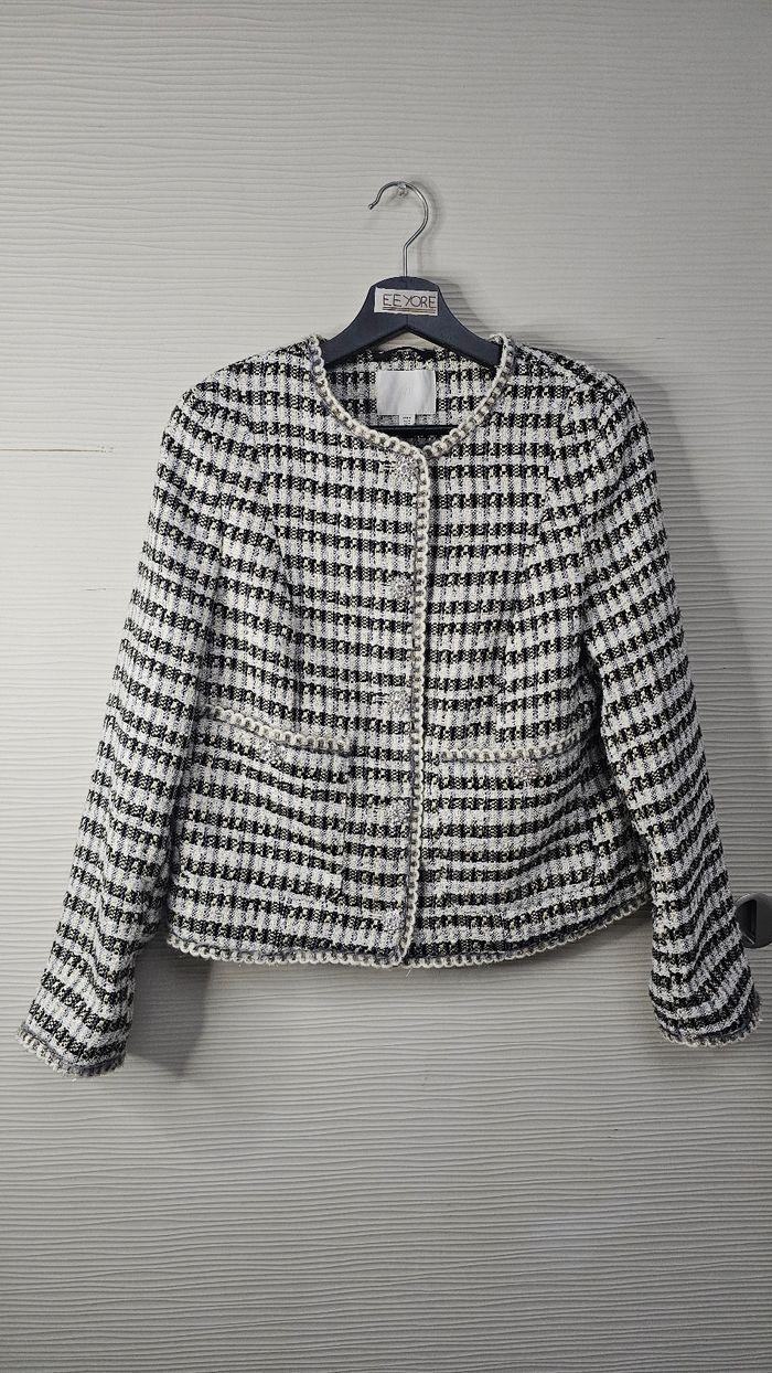 Blazer tweed fils dorés boutons strass bijoux  h&m - photo numéro 2