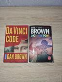 lot 2 livres Dan Brown déception point et da vinci code