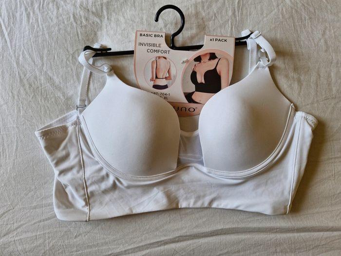 Soutien gorge blanc - photo numéro 1