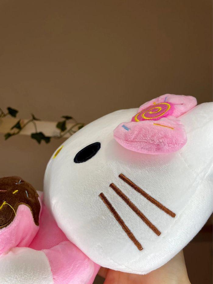 Peluche Hello Kitty avec sa Glace 🍦 - photo numéro 15