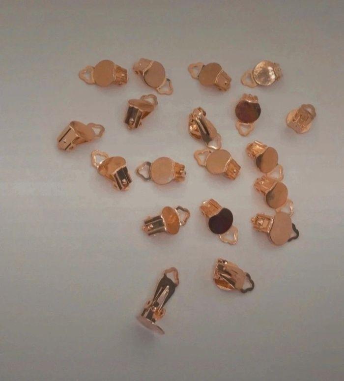 Lot de 18 boucle d'oreilles à pince or de 10 mm de diamètre