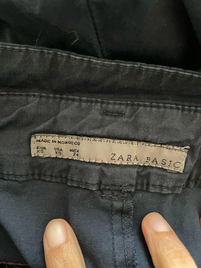 Pantalon bleu marine style chino à pinces devant Zara taille XS - photo numéro 4