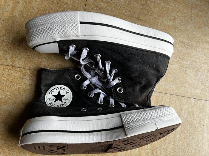 Converse montante hiver 37 bon état avec ses imperfections - photo numéro 3