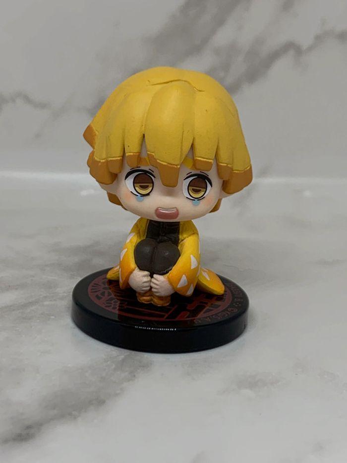 petite Figurine demon slayer Zenitsu - photo numéro 1