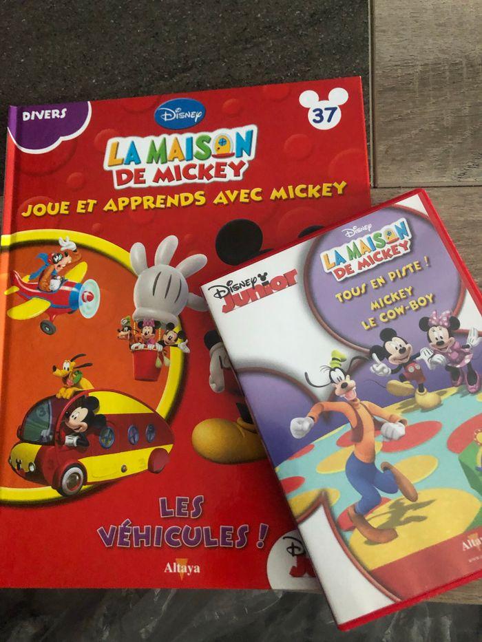 Livre maison de Mickey numéro 37