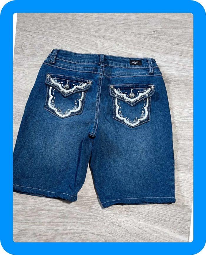 🩳 Short vintage brodé en jean Earl Jean Bleu Taille XS 🩳 - photo numéro 1