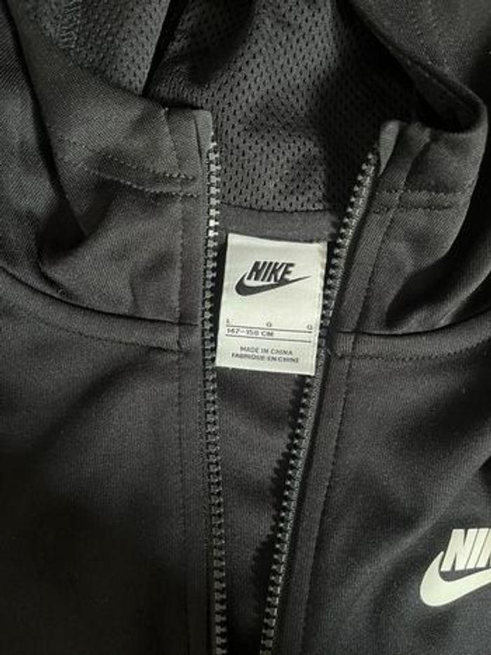 Veste Nike noire - photo numéro 2