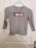 Tee shirt levis