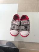 Chaussures en toile pour petit garçon