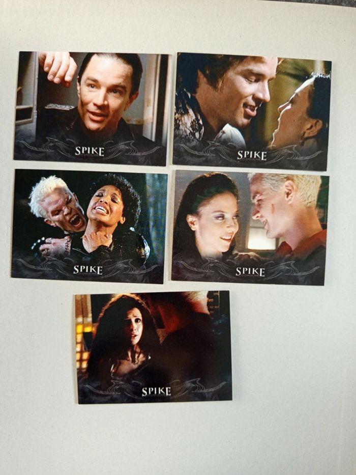 Lot 5 Cartes buffy the vampire slayer - photo numéro 1