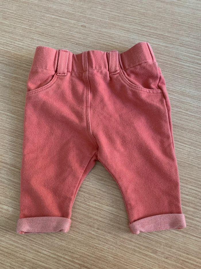 Pantalon bébé fille 1 mois kiabi - photo numéro 1