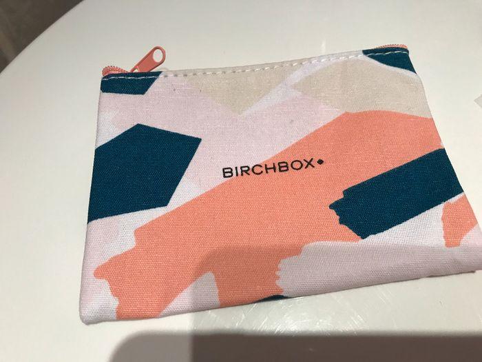 Pochette + miroir Birchbox + Highlighter Modelco - photo numéro 4