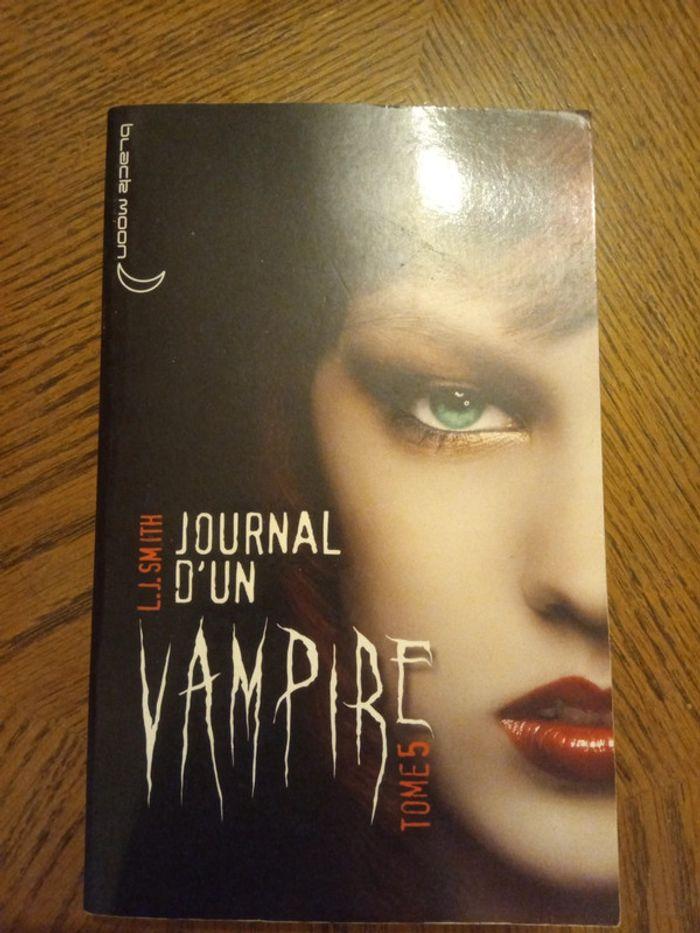 Journal d'un vampire - photo numéro 1