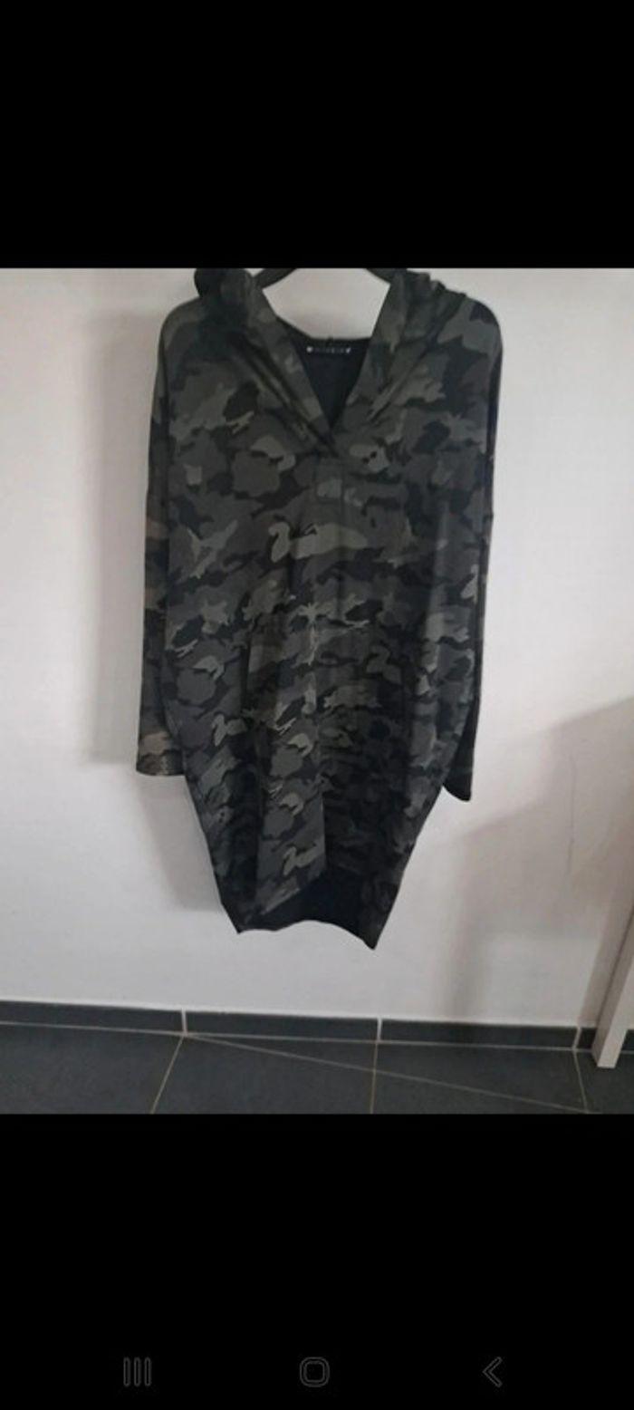 Robe femme militaire taille M très bon état - photo numéro 4