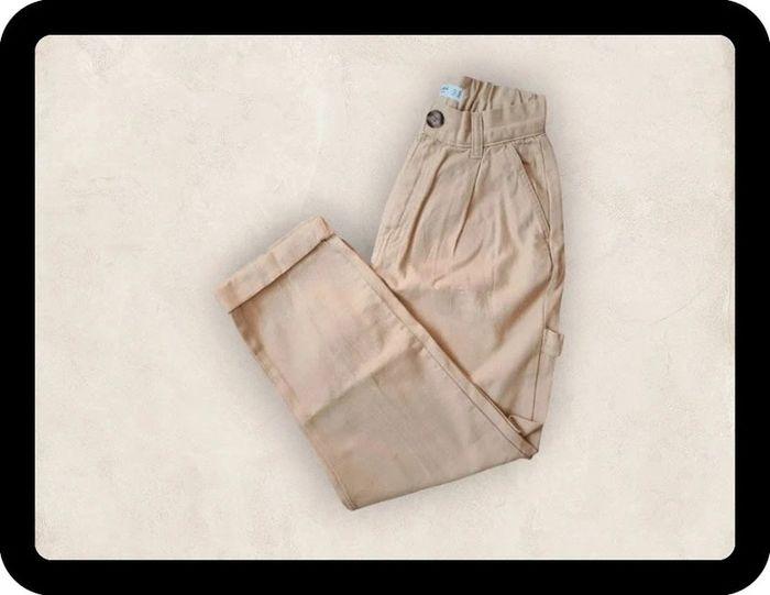 Pantalon 7/8 cargo / femme / Pull&bear / taille M/ beige - photo numéro 1