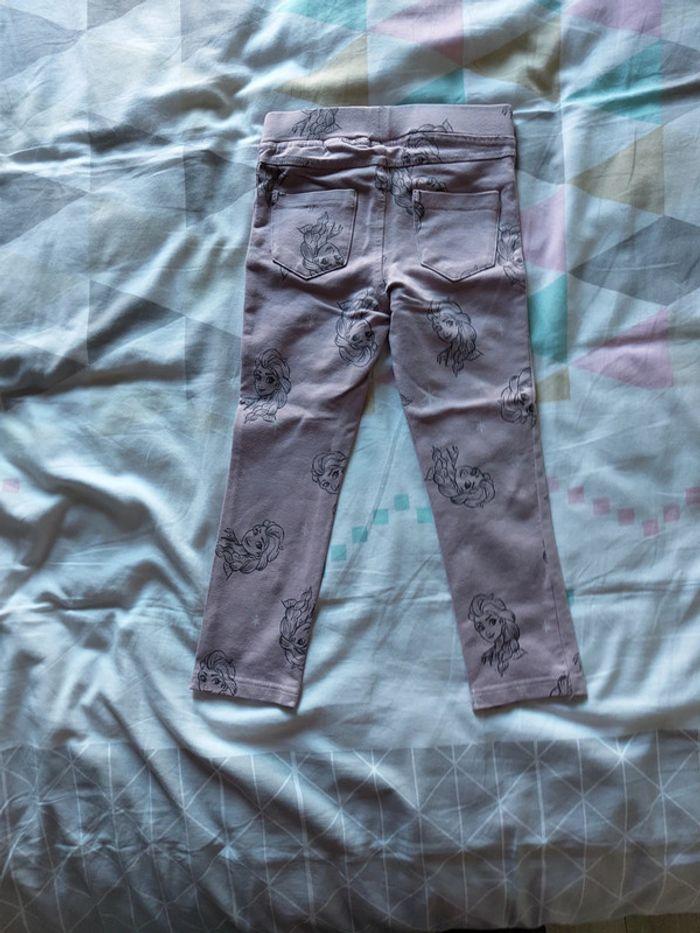 Pantalon rose H&M reine des neiges - photo numéro 3