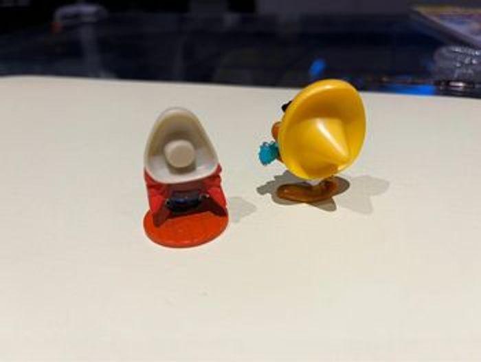 2 figurines kinder Surprise looney tunes 2002 - photo numéro 2