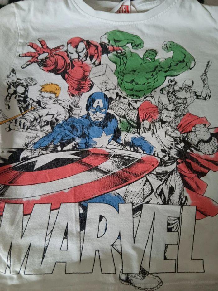 2 tee-shirts marvel - photo numéro 6