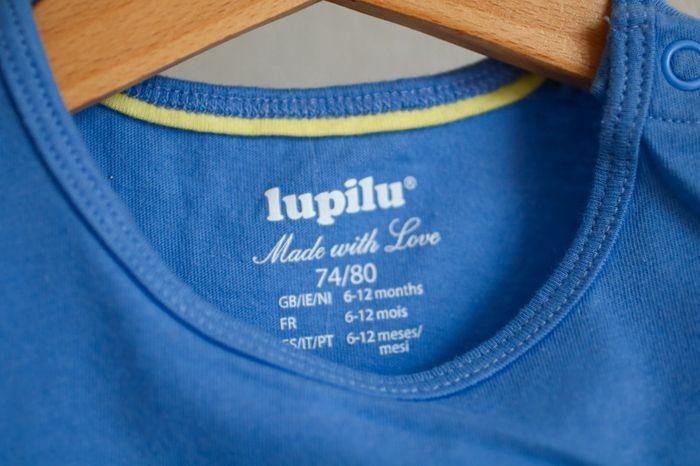 Lot de 2 t-shirts jaune et bleu, Lupilu, 12 mois - photo numéro 5