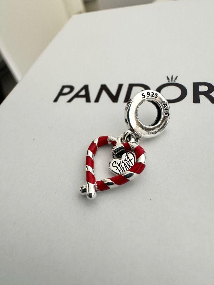 Ornement Pandora Noël 2023 avec charm pendant double cœur de Noël sucre d’orge - photo numéro 6