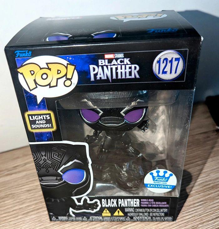 Funko Pop 1217, Marvel Black Panthère light and sound - photo numéro 1