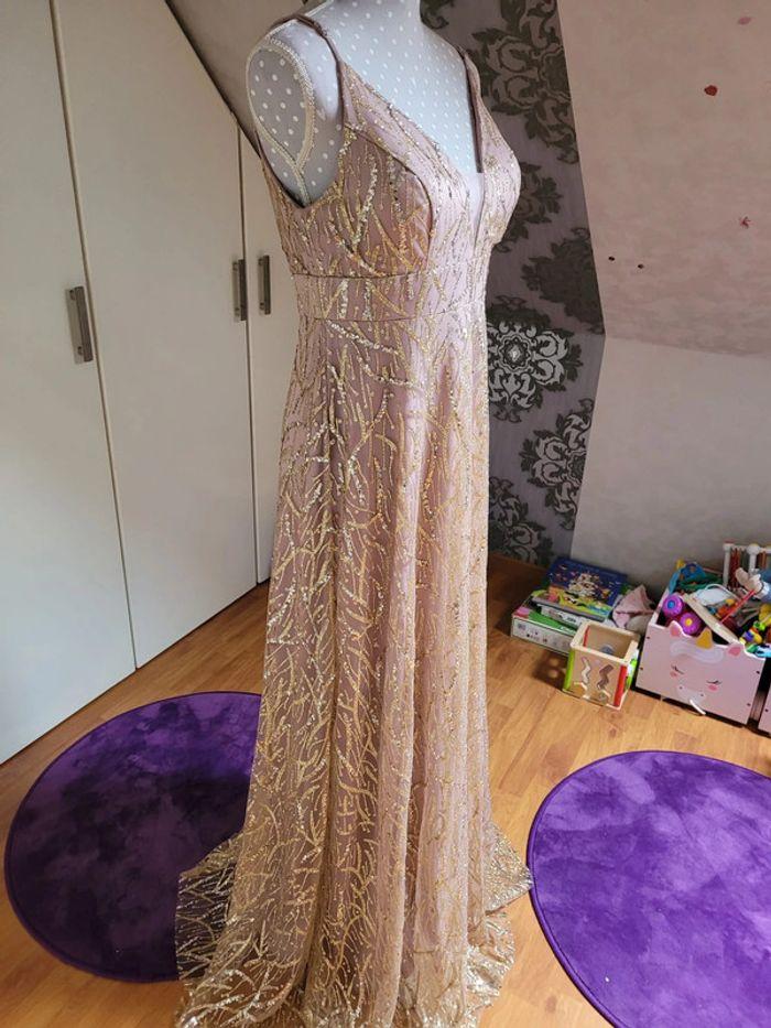 Robe de soirée strass neuve - photo numéro 4