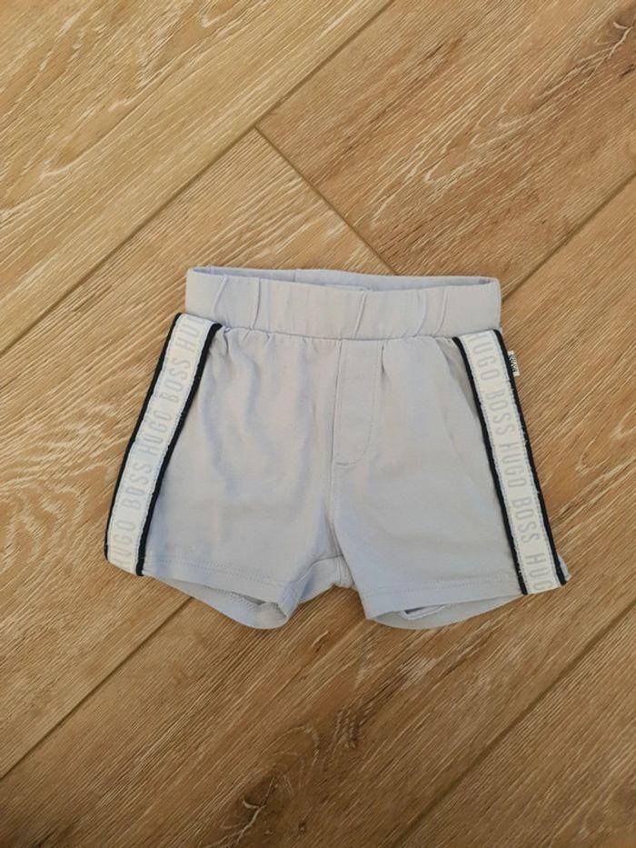 Short Hugo boss - photo numéro 1