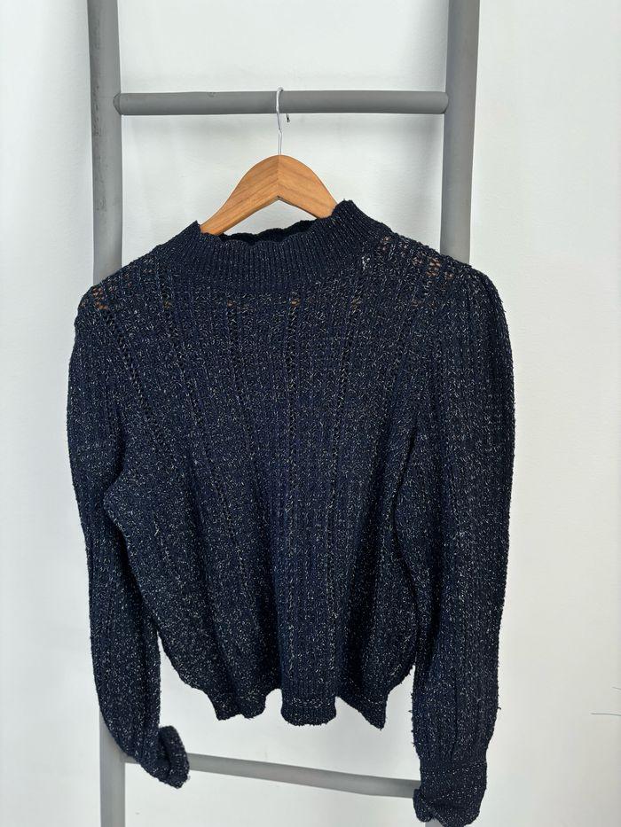 Pull bleu foncé chaud