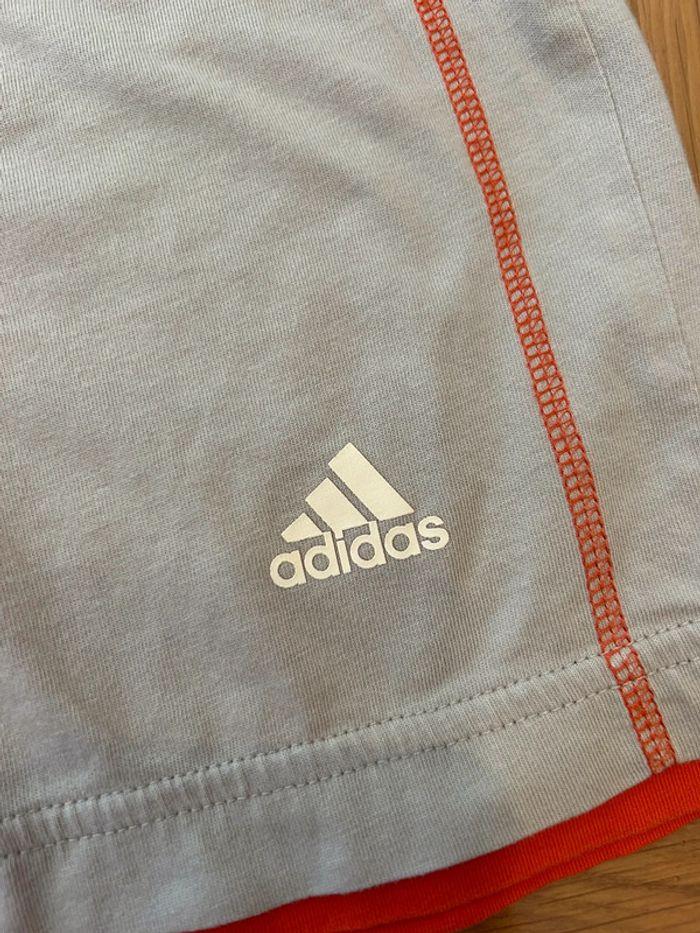 Short Adidas ~ 3 ans - photo numéro 2