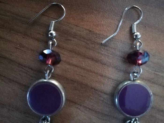 Boucles d'oreilles violettes - photo numéro 2