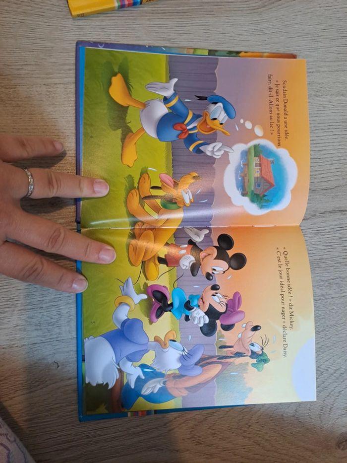 2 livres mickey et Donald - photo numéro 4