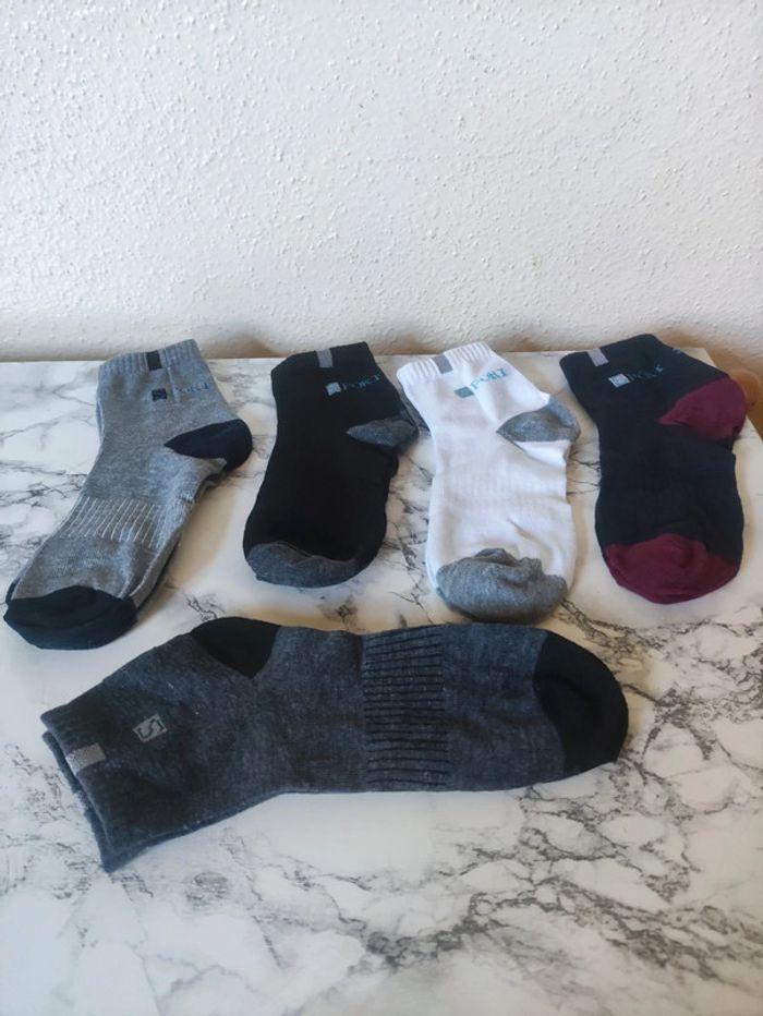 5 paires de chaussettes taille 37-39(neuf) - photo numéro 2