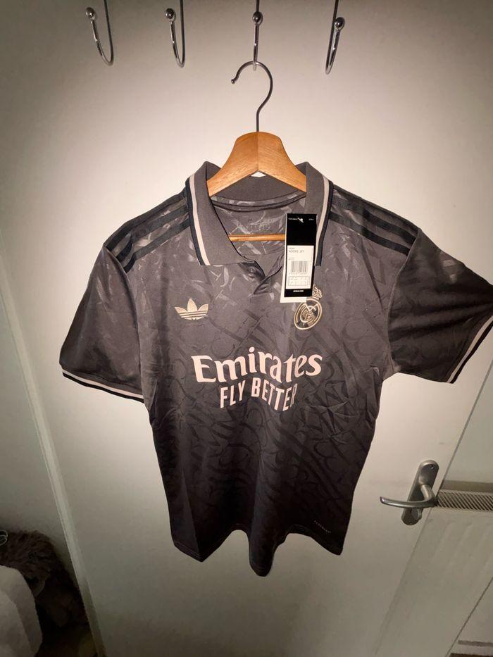 Maillot du Real - photo numéro 1