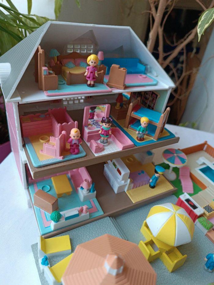 Maison maisonnette house galoob dollhouse pocket victorienne rose pink mobilier terrasse piscine - photo numéro 12